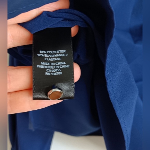 RW&Co High-Low Blouse with Keyhole Front & Cuffed Sleeves - Picture 3 of 8